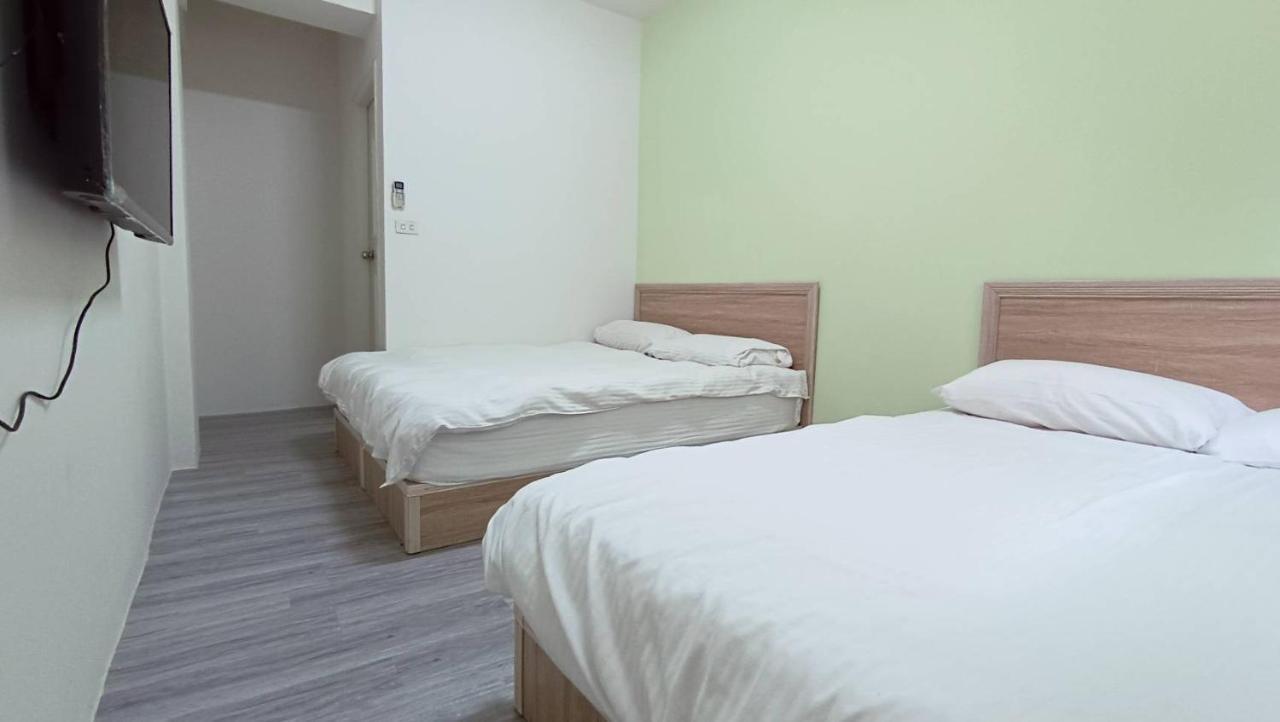 Fengchia Bichon B&B Taichung Eksteriør bilde